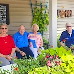 The Knolls Of Oxford residents enjoying the outdoors