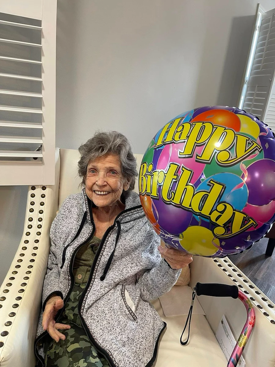 Charter Senior Living of Chattanooga resident celebrating birthday