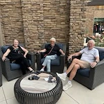 The Villas at Ovation Independent Senior Living in Washington, Utah residents relaxing outdoors