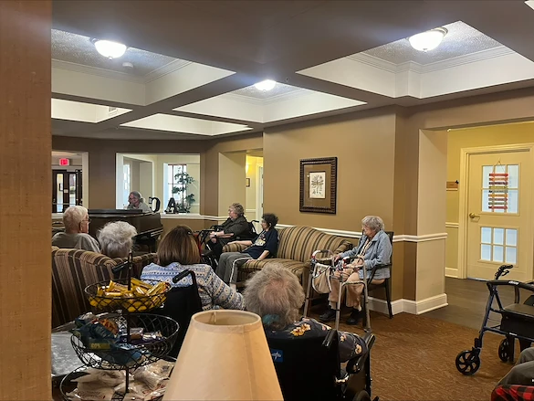 Aberdeen Crossings by New Perspective, senior living community offering assisted living in Highland Heights, OH, residents enjoying entertainment