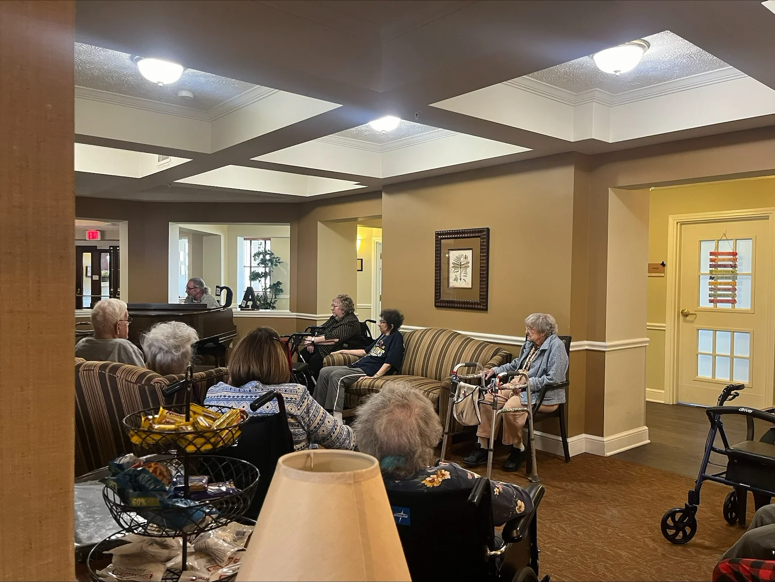 Aberdeen Crossings by New Perspective, senior living community offering assisted living in Highland Heights, OH, residents enjoying entertainment