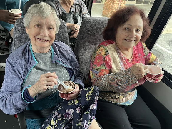 Life at Charter Senior Living of Williamsburg-photo-5