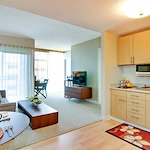 Life at 15 Craigside-photo-1