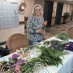 Fieldstone Memory Care of Yakima Mother's Day celebration with floral arrangements