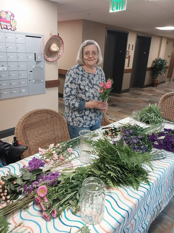 Fieldstone Memory Care of Yakima Mother's Day celebration with floral arrangements
