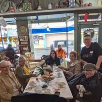 Suzanne Elise Assisted Senior Living in Seaside, Oregon residents out to eat
