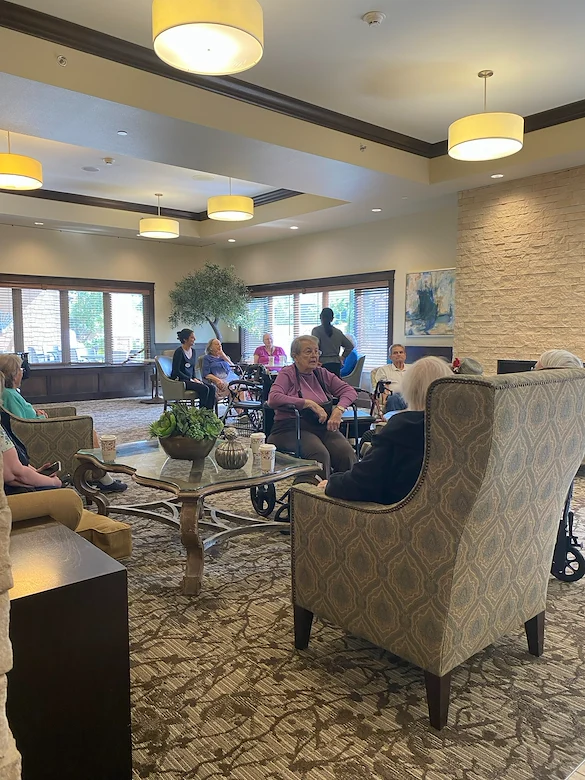 The Village at Keizer Ridge Assisted Living and Memory Care residents enjoy others' company and socializing
