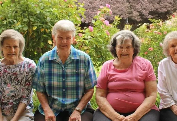 Life at Desert Peaks Assisted Living and Memory Care-photo-2