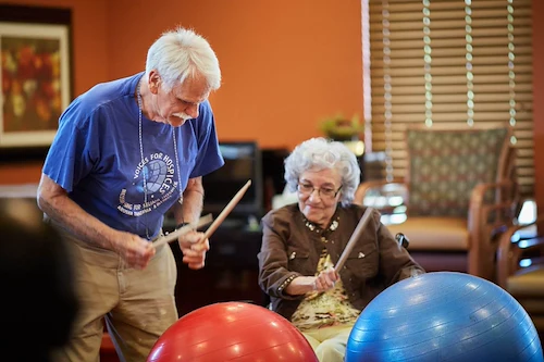 Life at Clermont Park Senior Living-photo-10