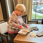 The Barclay at Tuckahoe residents making homemade dog treats from scratch