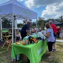 Osprey Heights Gracious Retirement Living Hawthorn Senior Independent Living in Valrico, Florida residents outside