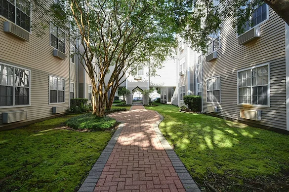 Life at Ville Ste. Marie Senior Living Community-photo-10