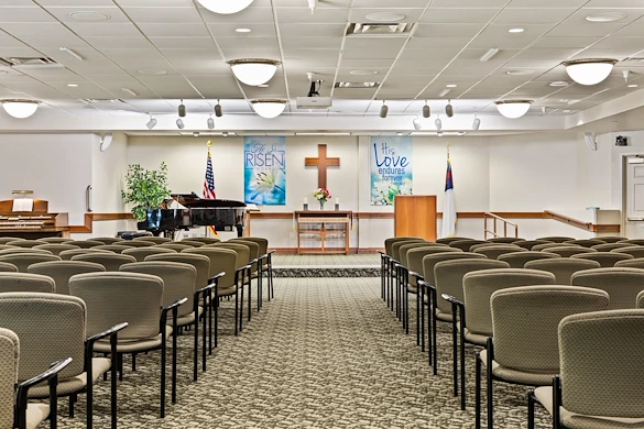 Life at Covenant Living of the Great Lakes-photo-5