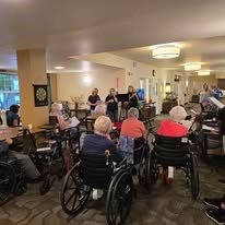 Avamere at Oak Park Assisted Senior Living in Roseburg, Oregon residents watching a show