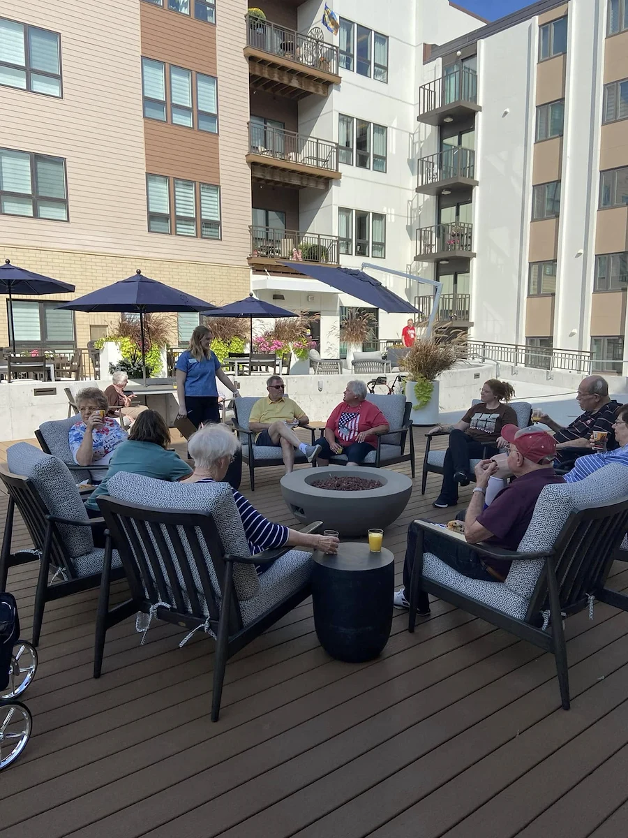 Life at Eastmont Senior Living-photo-8