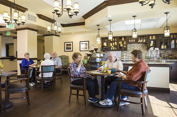 Life at The Pointe at Summit Hills-photo-2