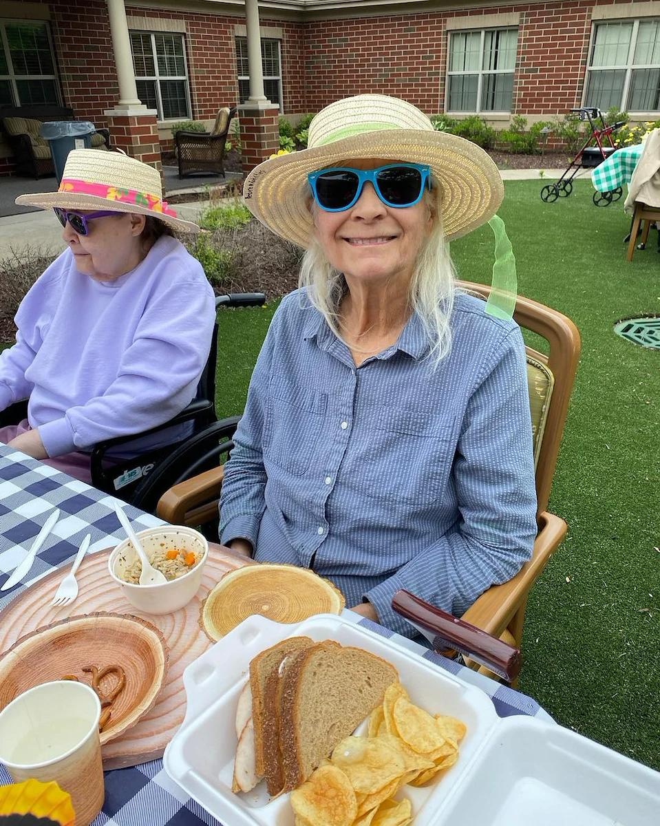 Pomeroy Living Rochester residents enjoying the outdoors