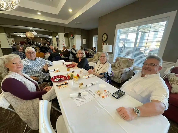 Life at Hampton Manor of Woodhaven-photo-2