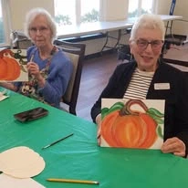Kennedy Meadows Gracious Retirement Living Hawthorn Senior Independent Living in North Billerica, Massachusetts residents showing arts and crafts