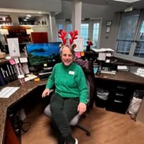 Avamere at Hillsboro Senior Living in Oregon staff member dressed up for Christmas