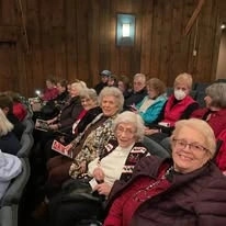 Bella Vista Gracious Retirement Living Hawthorn Senior Independent Living in Asheville, North Carolina residents at an entertainment show