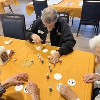 Marlton Gardens Gracious Retirement Living Hawthorn Senior Independent Living in Marlton, New Jersey residents playing a game