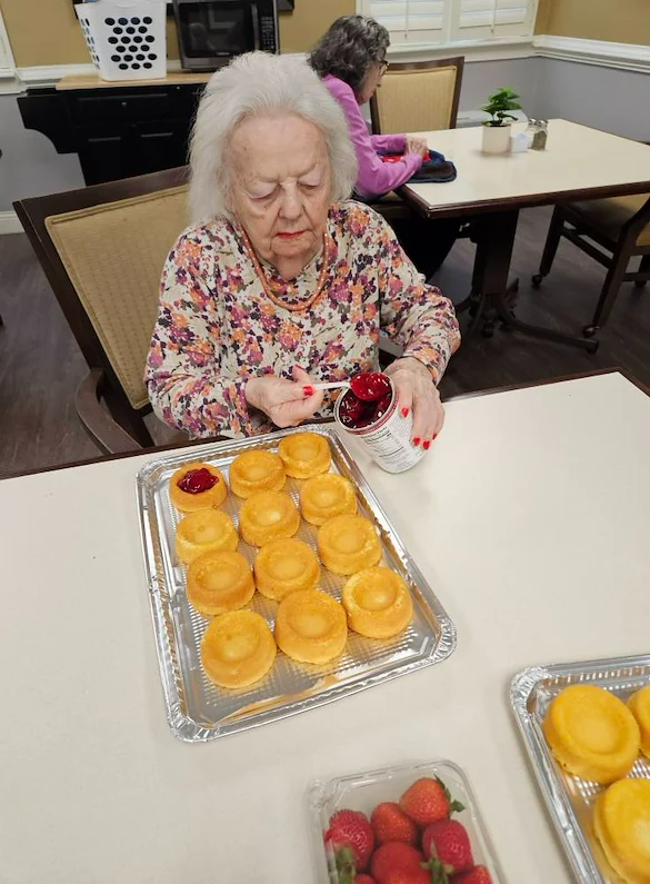 Life at Charter Senior Living of Newport News-photo-11