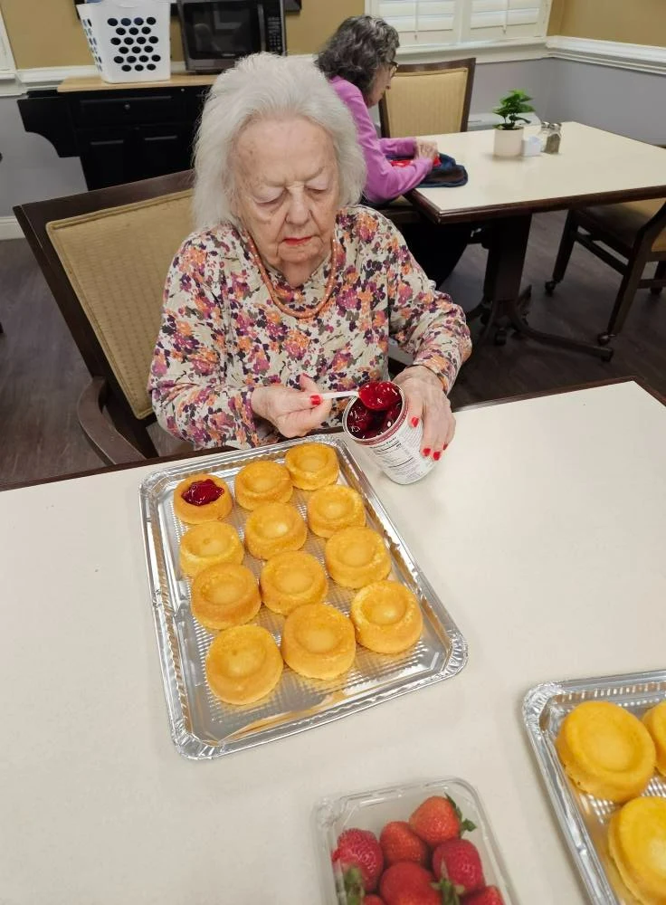 Life at Charter Senior Living of Newport News-photo-11