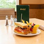 Vineyard Park of Port Orchard food and dining experience