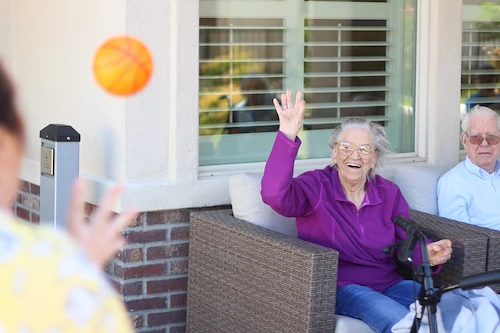 Life at Summerset Lincoln Adaptive & Memory Care-photo-8