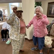 Mountain View Gardens Gracious Retirement Living Hawthorn Senior Independent Living in Sierra Vista, Arizona residents dancing