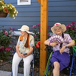 Heatherwood Senior Living residents enjoying beautiful outdoor space