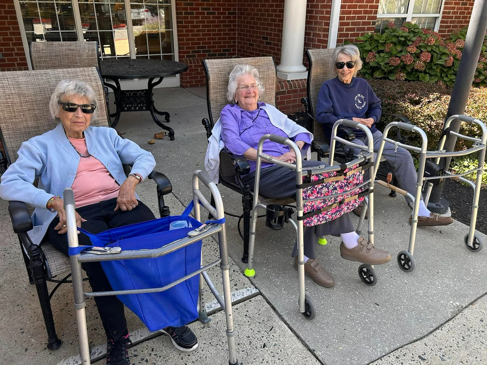Life at Charter Senior Living of Woodholme Crossing-photo-1