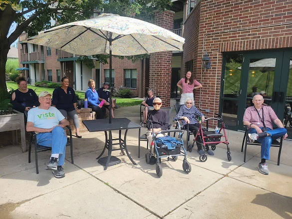 Life at Charter Senior Living of Madison-photo-1