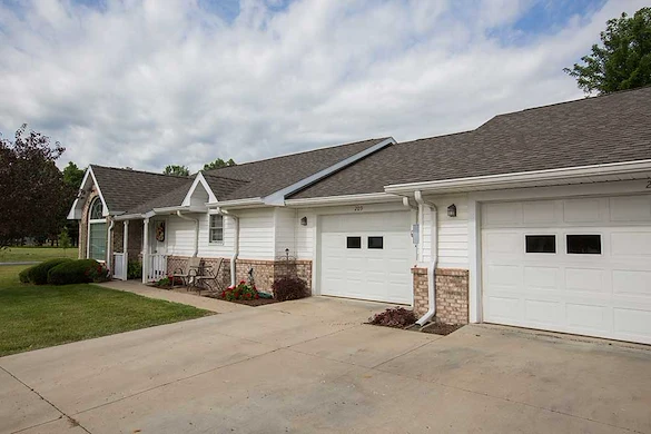 Life at CrownPointe of Anderson-photo-2